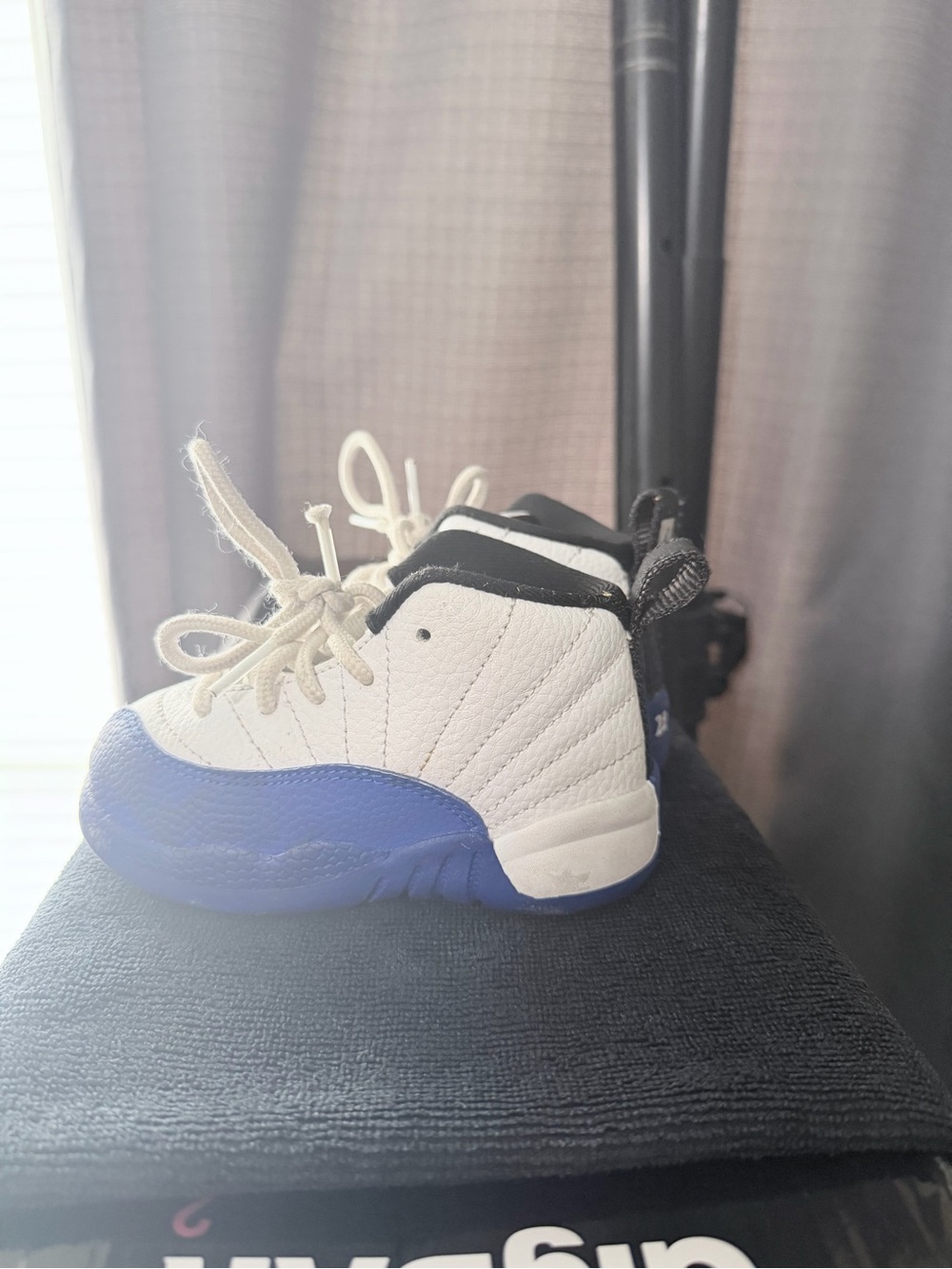 Jordan 12’s - Picture 2 of 4